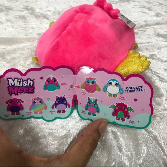 Mushmeez Pink Owl Squeezy Squishy Moldable stuffed animal plush toy - Picture 7 of 8
